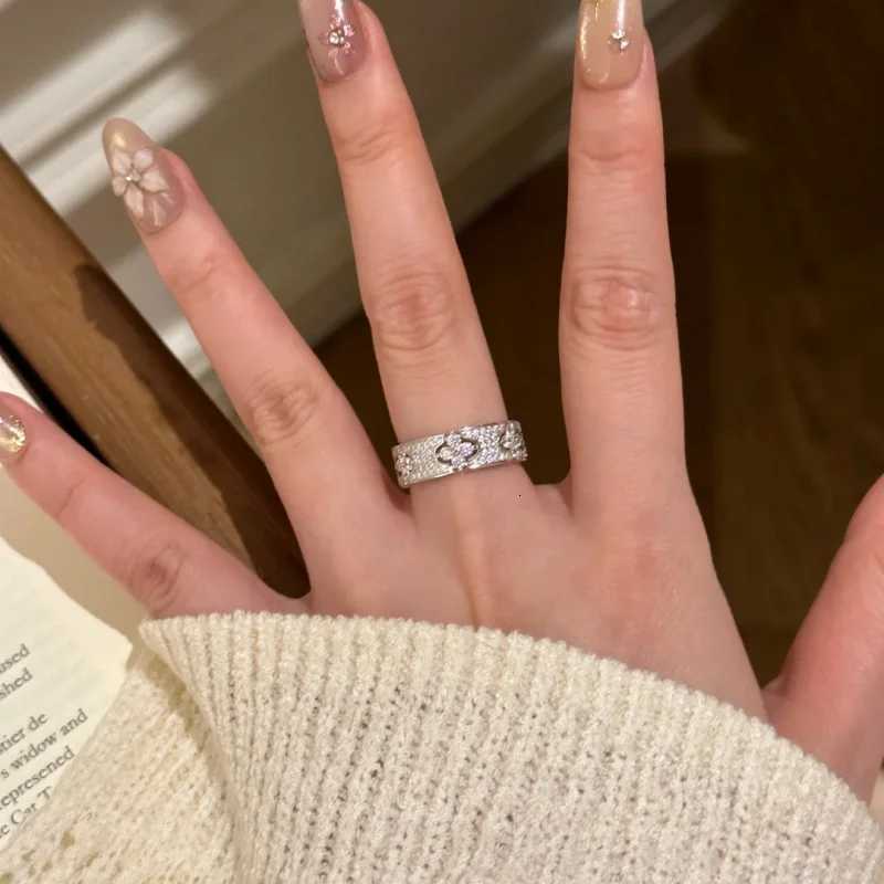 Design Fashion New Crystal wer Adjustable Ring Wen Person Stainl Steel Ring Luxury Jewelry Accories Y251210