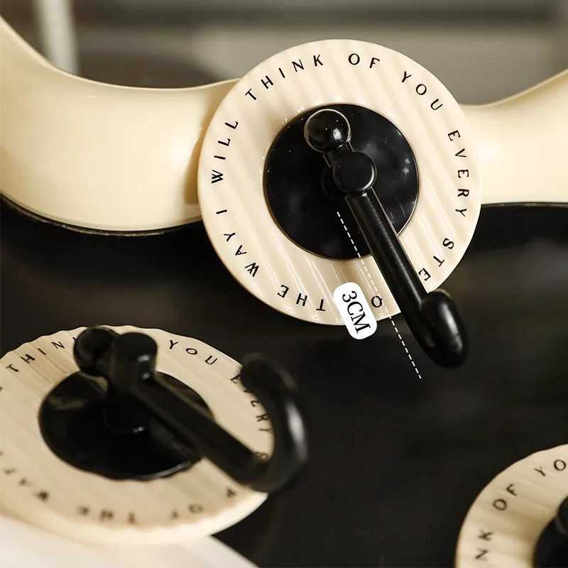 4 Pcs Luxury Traceless No-punching Wall Strong Self-Adhesive Coat Bag Towel Key Hanger for Kitchen Bathroom Hanging Hook C251210