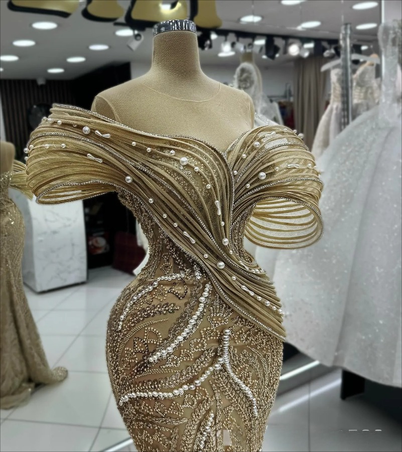 Plus Size Gold Prom Special Occasions Mermaid Promdress Formal Dresses For Women Sheer Neck Illusion Beaded Lace Rhinestone Engagement Gown D10 B0312
