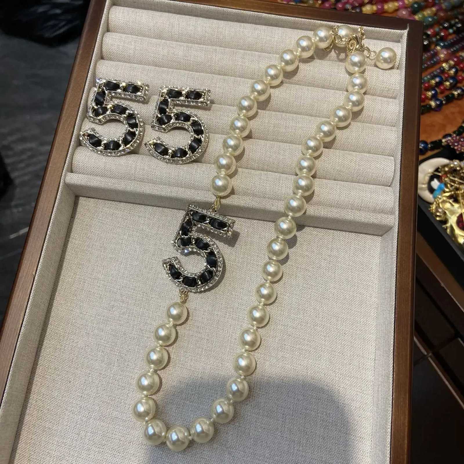 Leather Crystal No5 Sweater Chain Necklace Pearls Earrings Jewelry Set Y251210