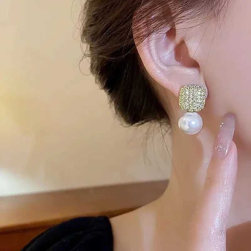 Luxury Shiny Micro Set Zircon Gold Color Square Metal Pearl Stud New in Earrings 2025 Jewelry Party Wens Fashion Accories Y251210