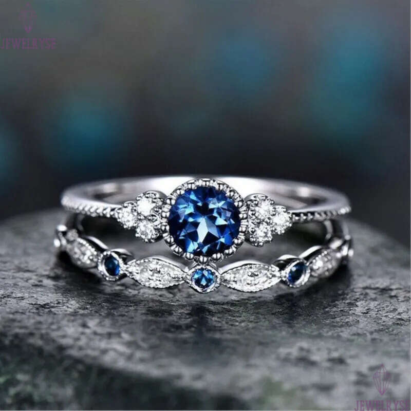 Emerald zircon retro vintage rings for women luxury blue stone geometry wedding engagement designer couple love ring jewelry