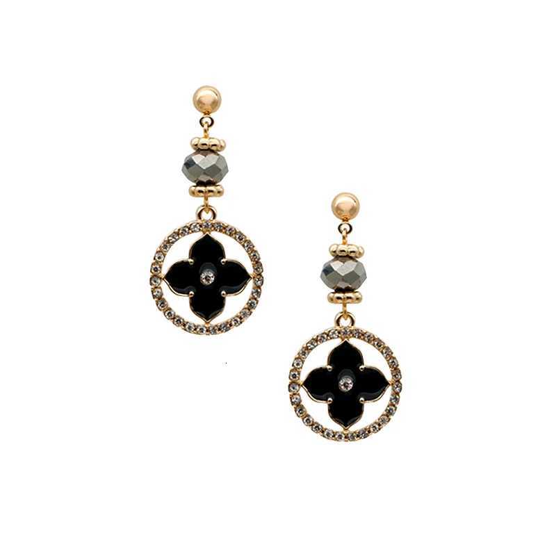 Black Enamel Petal Earrings For Wen Clear Stones Drop Dangle wer Iron Zinc Alloy Metal New Fashion Jewelry Gift C1058 Y251210