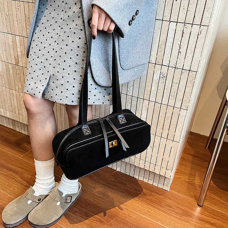 2025 Winter Lat Trends Fi Shoder Bags For Wen PU Suede Large Capacity Sahels Bag Cmute Luxury Designer Handbags Y251209