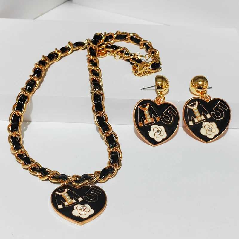 Korean PU Chain Choker Pendant Necklace earring Ladies Jewelry set Party Accories Y251210