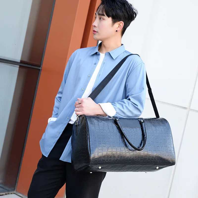 Travel Tote Handbag Casual PU Leather Bag Pyth Pattern M Gym Fitness Lage Duffle Shoder Sports Business Bag For Men Y251209