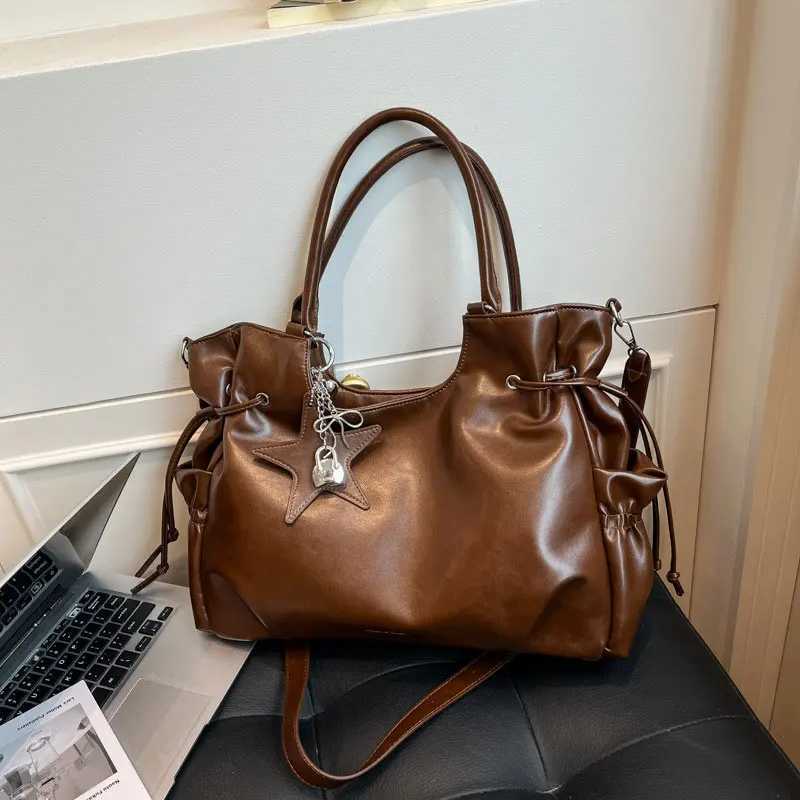 Korean Tote Bag Fi Advanced Large-capacity Handbag Light Luxury High-quality Pu Cmuter With Pendant Crossbody Bag Y251209