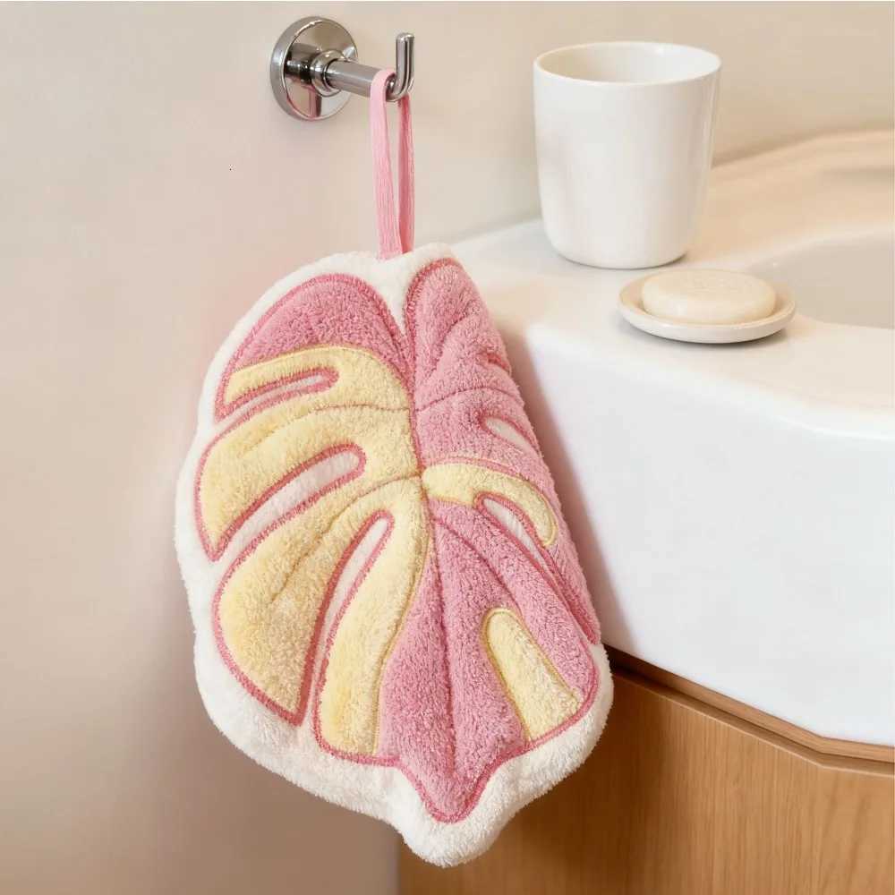 New Hot New plant leaf creative hand towel can be hung in kitchen bathroom thick handkerchief Gift C251210