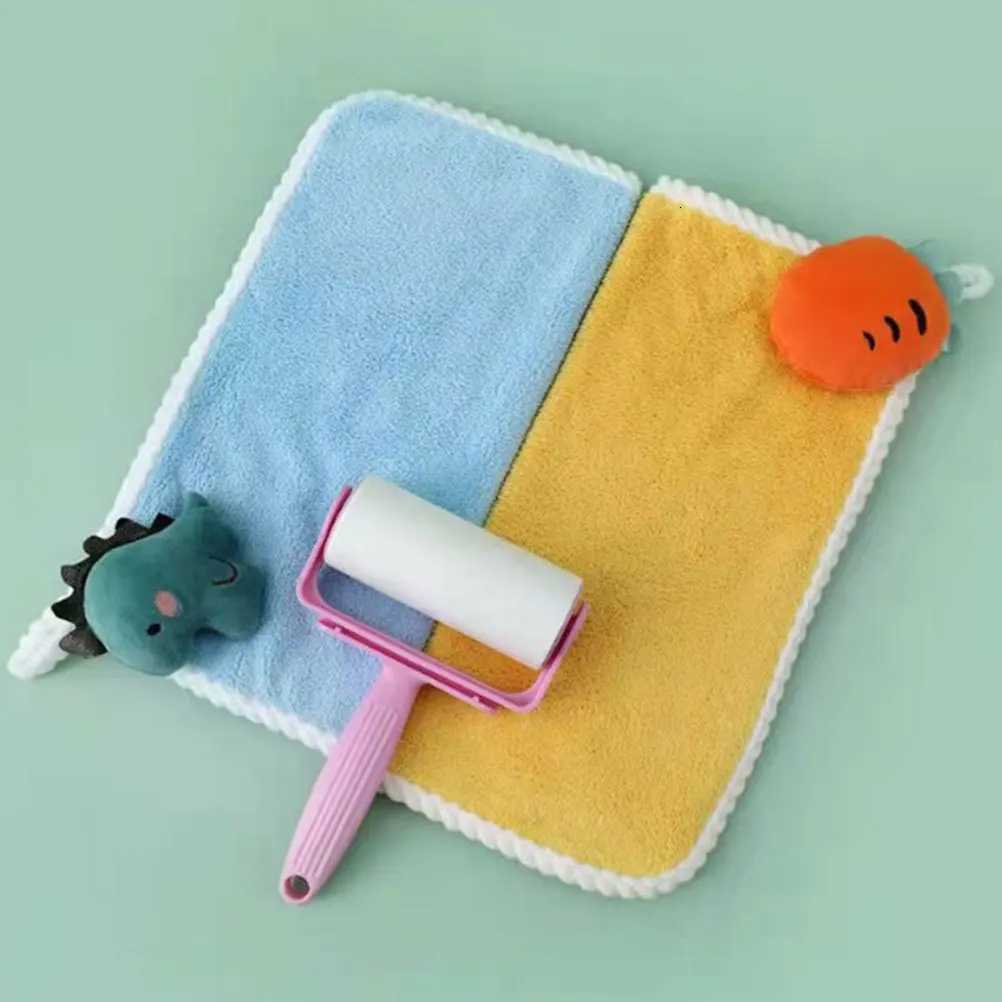 4Pcs Coral Fleece Hand Towels Absorbent Quick Dry Cartoon Hanging Kitchen Cloth Home Use Cleaning Wiping Towels C251210
