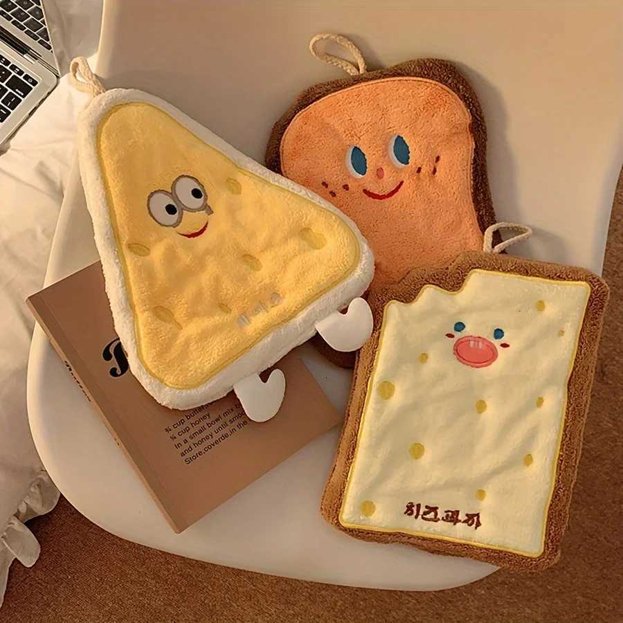 4-Pack 3-Layer Thick Coral Fleece Hand Towels - Super Absorbent Quick-Drying Bath Kitchen Towels with Cute Food-Shaped C251210