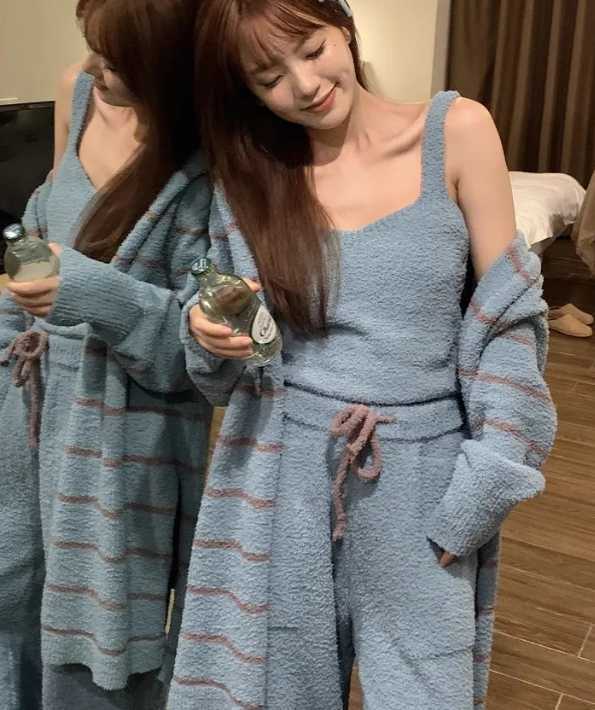 Thong pajamas for women in autumn and winter 2025 new style - winter island coral fleece set H251210