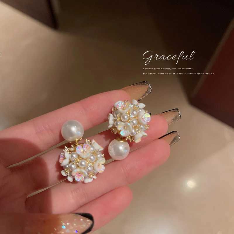 Korean Fashion Pearl wer Stud Earrings For Wen Elegant Versatile Double Side Wearing Pearl Earrings Wedding Party La Gift Y251210