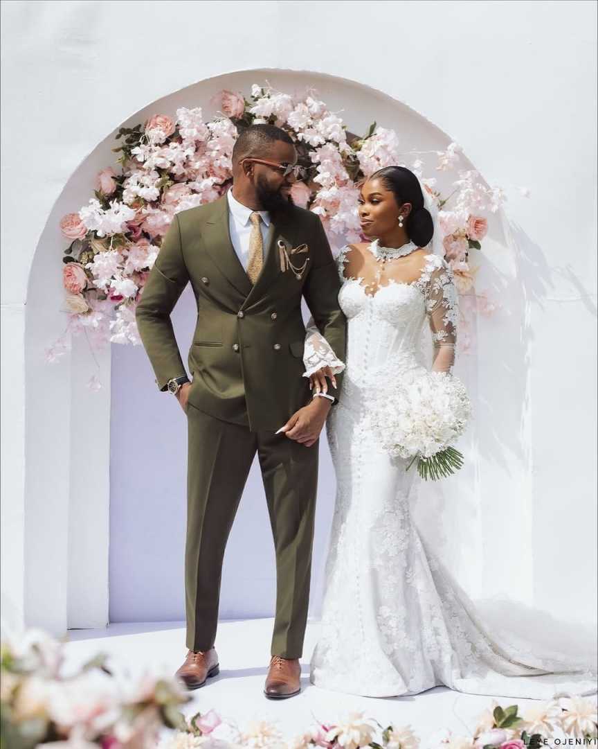 Customized Luxury Mermaid Wedding Dress Sheer Neck Long Sleeve Ladies Bride Dress Lace Appliques Bridal Gowns