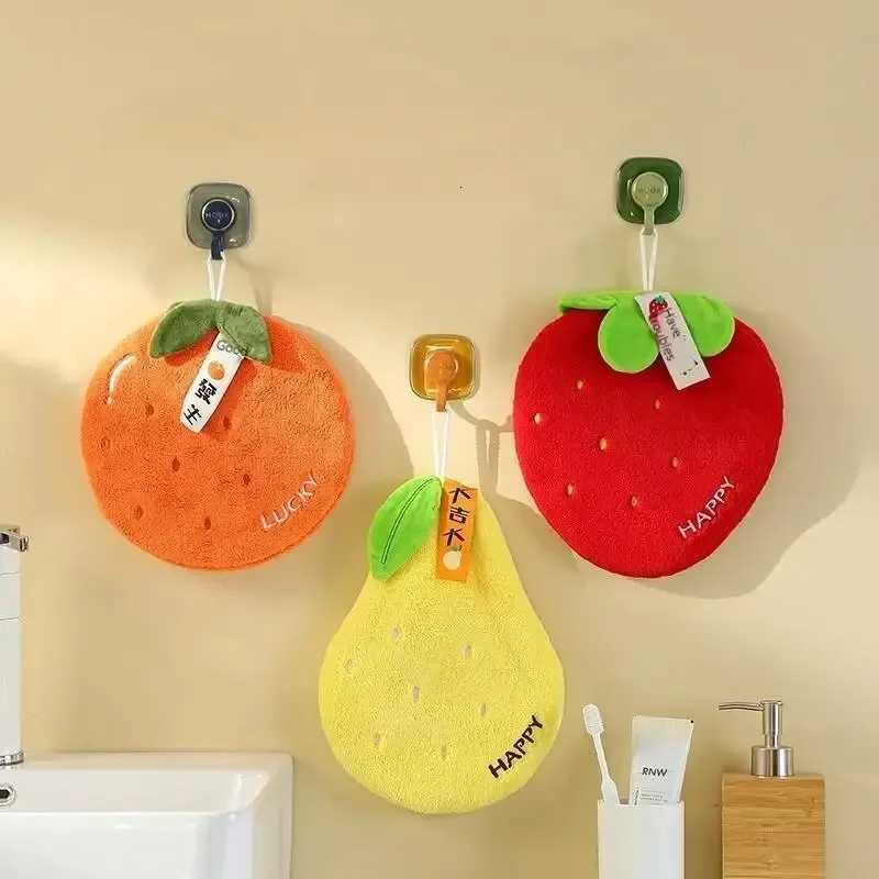 Hanging Coral Fleece Creative Fruit Hand Towel Kitchen Home Lazy Hand Towel Thickened Absorbent Kids Towel C251210