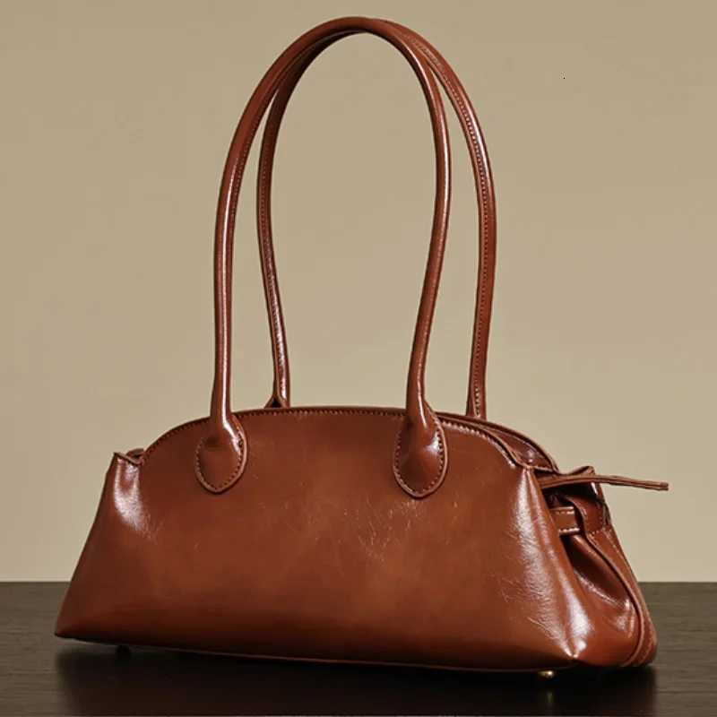 Light Luxury Branded Designer Bowling Bag New High-end Wens Handbag Stylish And Simple Shoder Bag Niche Design Underarm Bag Y251209