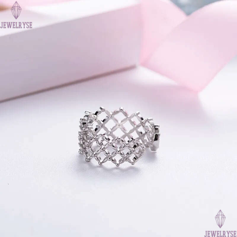 European American exaggerated luxury womens honeycomb hollow love rings fashion grid mesh joint index finger ring open size