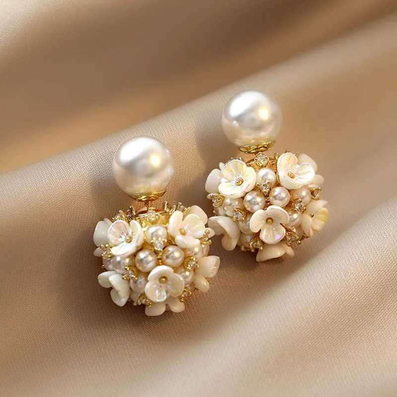 White Shell wer Pearl Stud Earrings For Wen Ball Double Side Elegant Earrings set Exquisite Vintage Fashion Jewelry Y251210