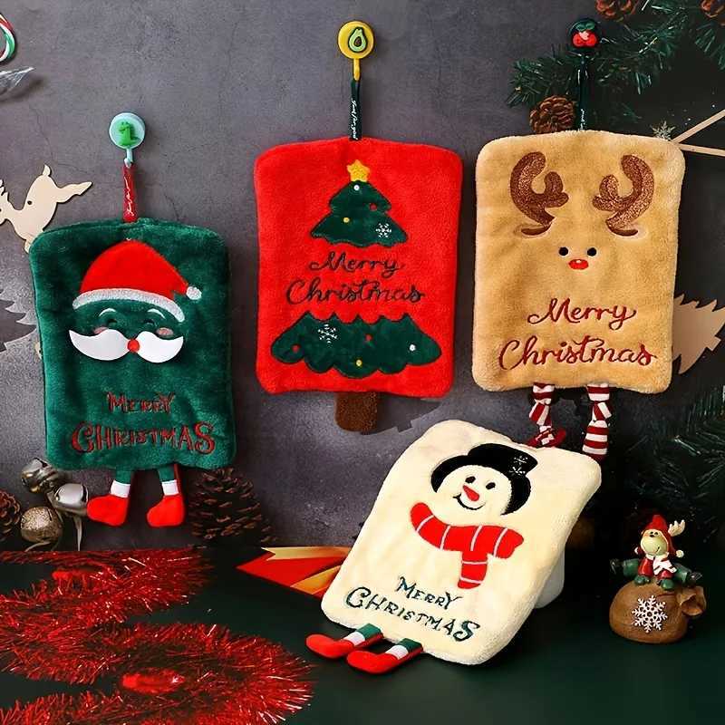4Pcs Random Color Christmas Hand Towels Hangable Thickened Coral Fleece Towels Kitchen Absorbent Quick-Drying Cloths Cartoon Small Hand Towels C251210