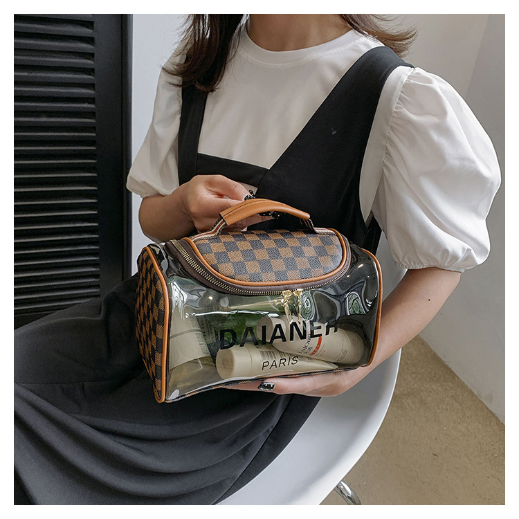 Makeup bag large capacity portable waterproof for travel with a sense of luxury simple cosmetic storage bag men's and women's toiletry bag