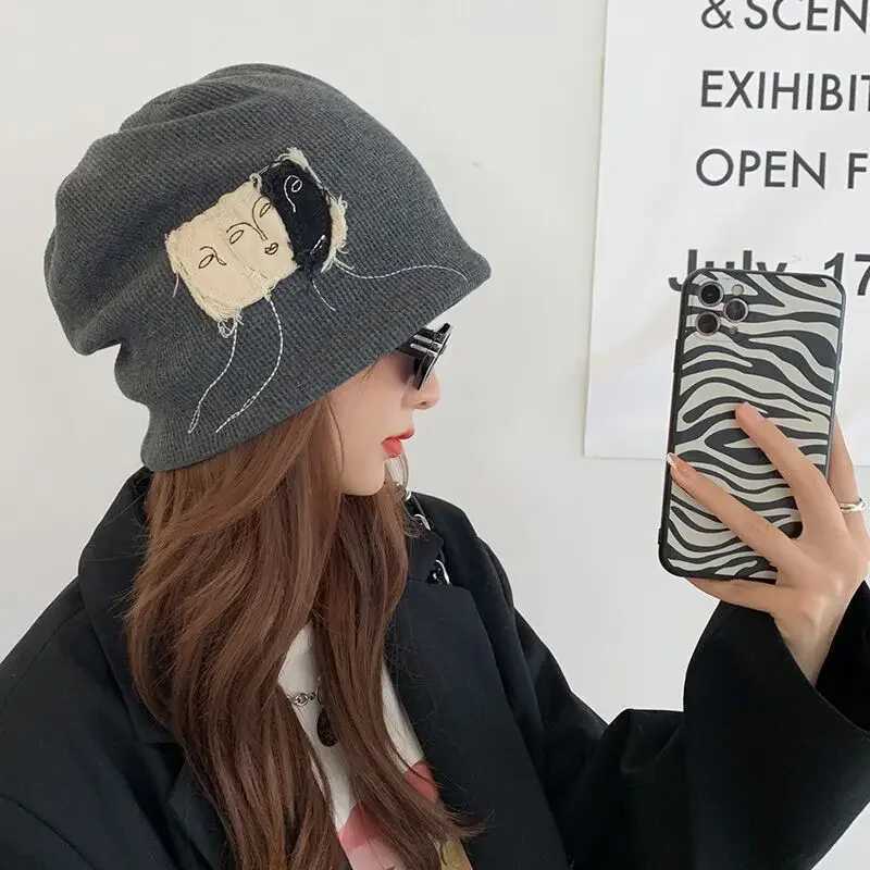Luxury Autumn Spring Knitted Slouchy Beanie Women Baggy Soft Warm Hat Solid Color Ladies Stretch Slouchy Cap Skullies Beanies Y251209
