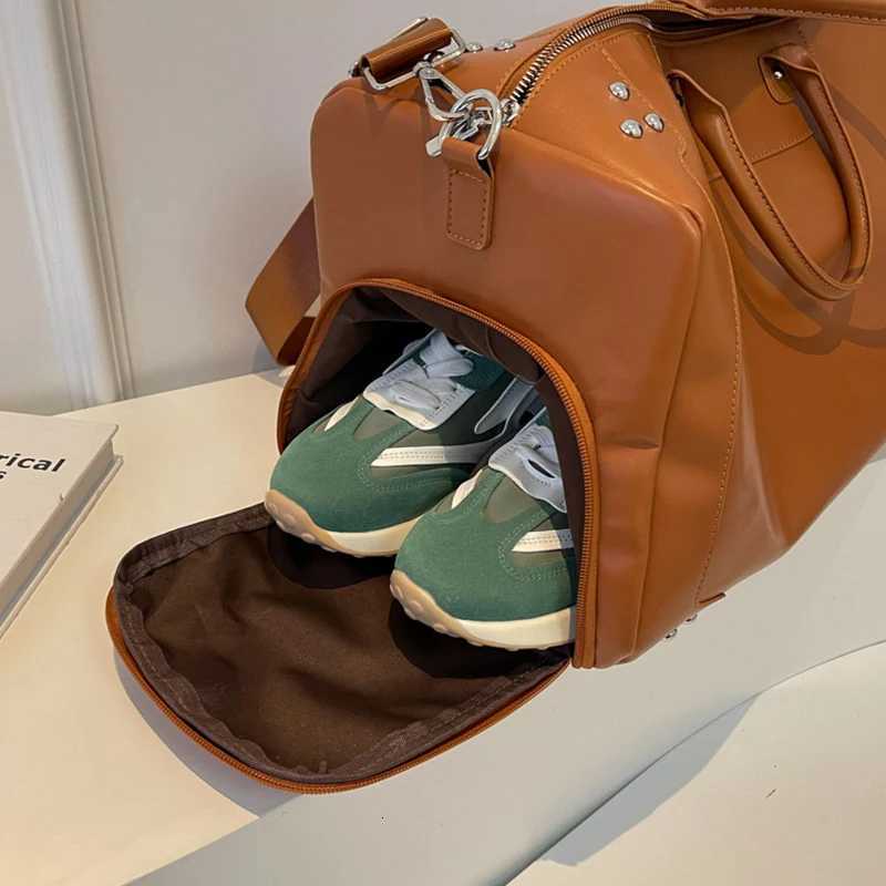 Persali Custi PU Handbag Waterproof Sports and Fitness Bag With Gym Bag Swimming Bag Printed Name Pattern Y251209