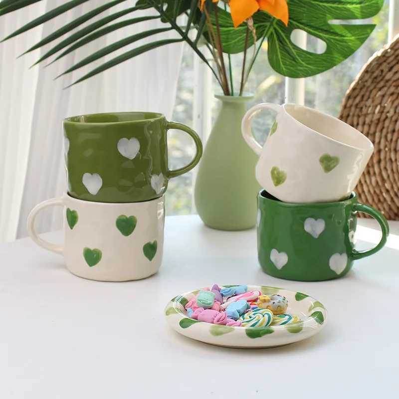 300ml 10oz Heart Patterm Coffee Mug Creative Personty Unique Design Ceramic Cup with Handle Lovely Gift for Besties 1 Piece C251210