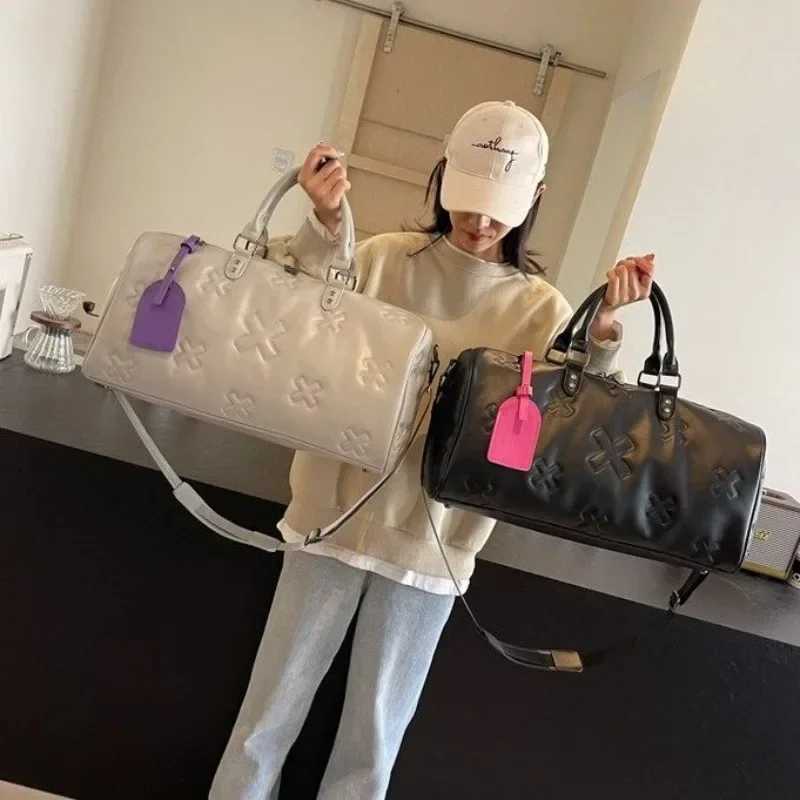 Handheld Business Travel Bag Large Capacity Lightweight Outdoor Lage Bag Fitness Storage Capacit Tote Bag Y251209