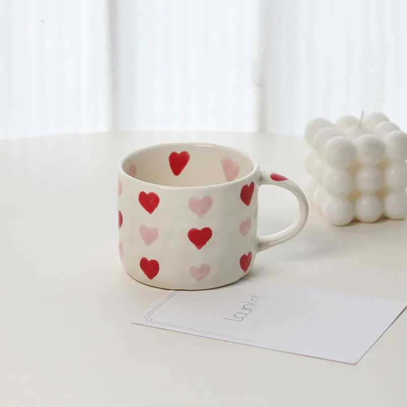 300ml 10oz Heart Patterm Coffee Mug Creative Personty Unique Design Ceramic Cup with Handle Lovely Gift for Besties 1 Piece C251210