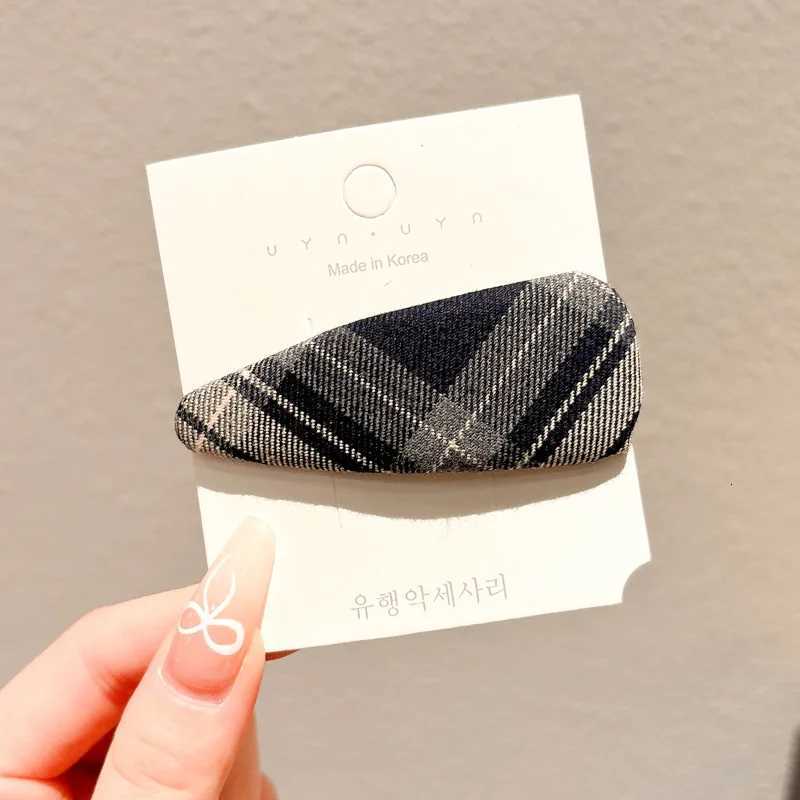 Khaki Plaid Fabric Hair Clips Hair Accories Pinzas Para El Cabello Fashionable Side Bangs Clip Versatile Hair Accory Y251210