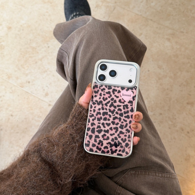Japanese and Korean Pink Black Panther Pattern Silver Edge Epoxy 16 Compatible with Apple 17 Pro Max Phone Case iPhone 15 High-end Feel 14