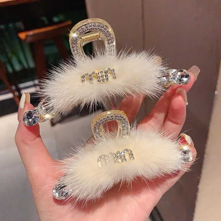 1pcs Retro Veet Pearl Hair Clip Accories For Wen Fashion Elegant Acrylic Cl Clip Girls Hair Clip Accories Y251210