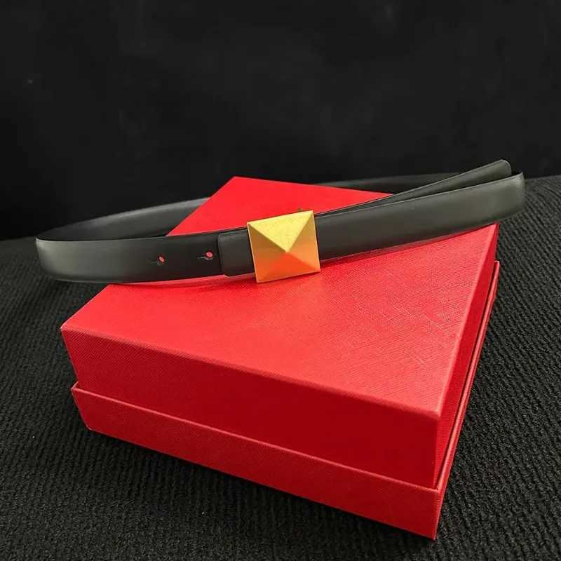 Luxury Womens Belt Luxury Waist Chain Rivet Buckle Versatile Decorative Belt Jeans Dress Womens Accessories Double-sided Belt Y251210