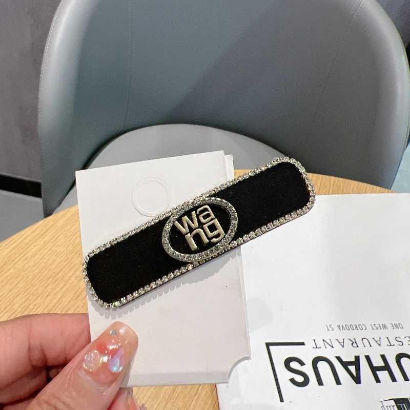 Korean-Inspi Black Minimst Hair Clips Chic Side Fringe BB Clips for Effortl Elegance Tren Hair Accories for Girls Y251210