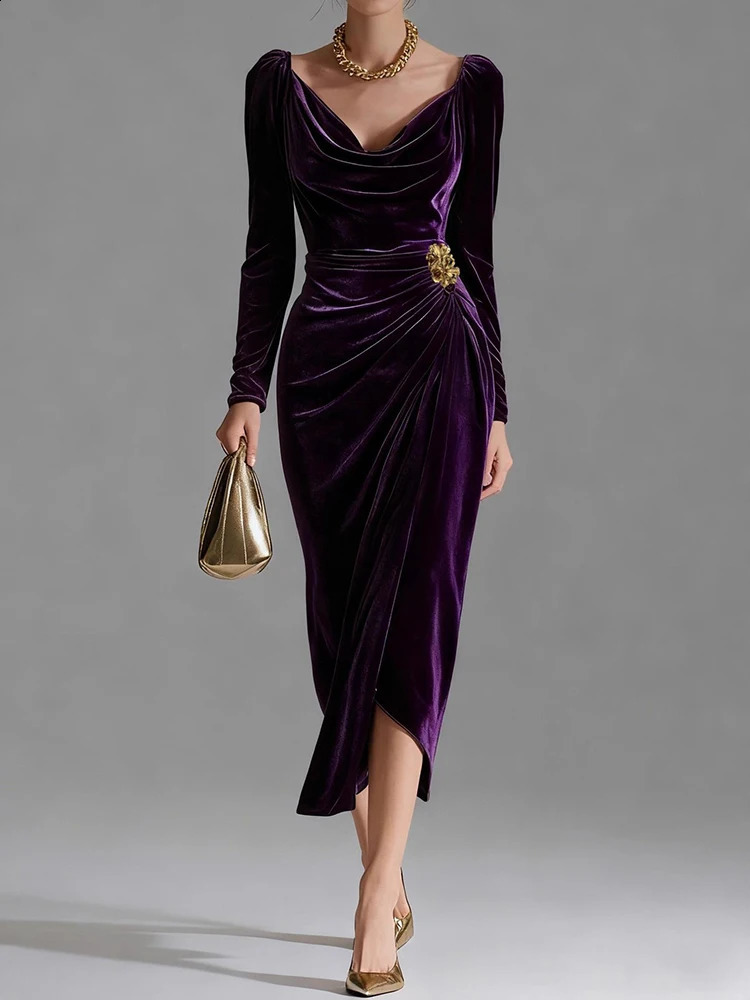 Office Lady Velvet Long Sleeve V-Neck Vintage Solid Mid-Length Draped Dress for Women - Elegant Autumn Winter Wear C260312