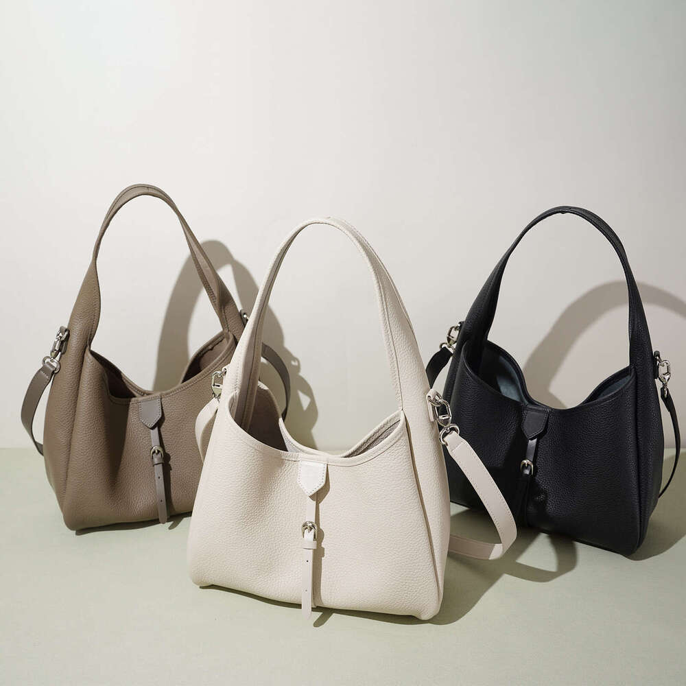 Luxury Bag Designer Shoulder Bags Totes Hobo Autumn Winter New Fashion Simple Single Crossbody Handbag Women S Classic Niche Design Versatile Bucket B