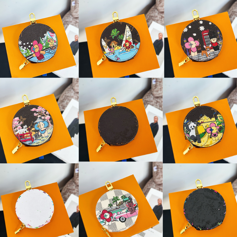 Luxury Designers Keychains Bag Charm Zero Wallet Pendant Key Case Fashionable Earphone Case Multi-functional Storage Bag Graffiti Zipper Round Coin Holder