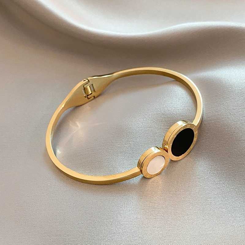 New Classic Round Ran Design Stainl Steel Gold Color Bracelets 2025 Fashion Jewelry For Wens Wrist Luxury Accories Y251210