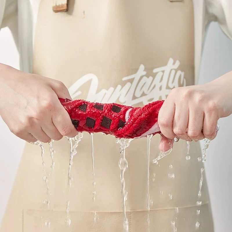 1pc Cute Cartoon Koi Shaped Hanging Hand Towel for Home Bathroom Childrens Super Absorbent Handkerchief Square Kitchen C251210