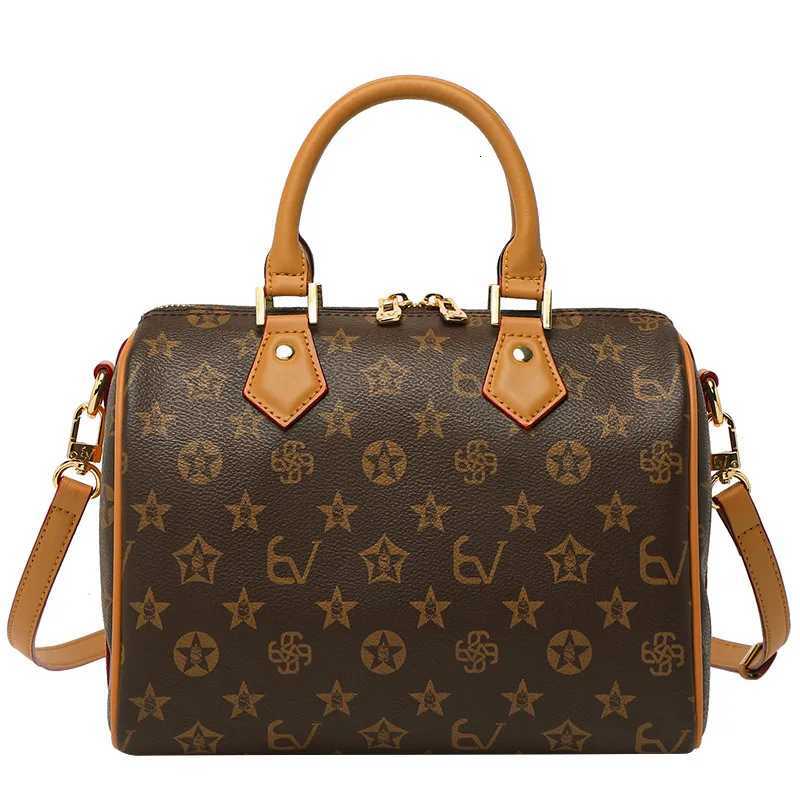 Vintage-Inspired Leather Tote Bag - Luxury Letter Crossbody Purse For Wen With Cmuter-Friendly Design Y251209