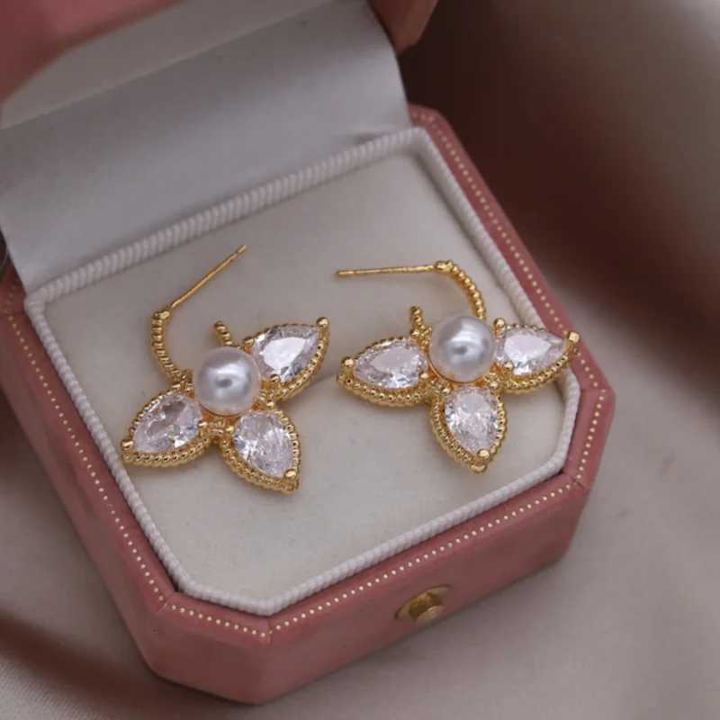 French new design fashion jewelry 16K gold plated luxury water drop zircon pearl earrings elegant wens party accories Y251210