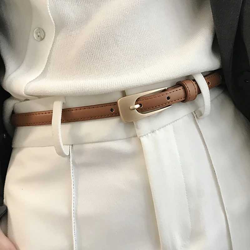 Luxury Womens Belt Minimalist Trendy Thin Belt High End Authentic Casual Versatile Needle Button Belt with Skirts Jeans Lady Belts New Y251210