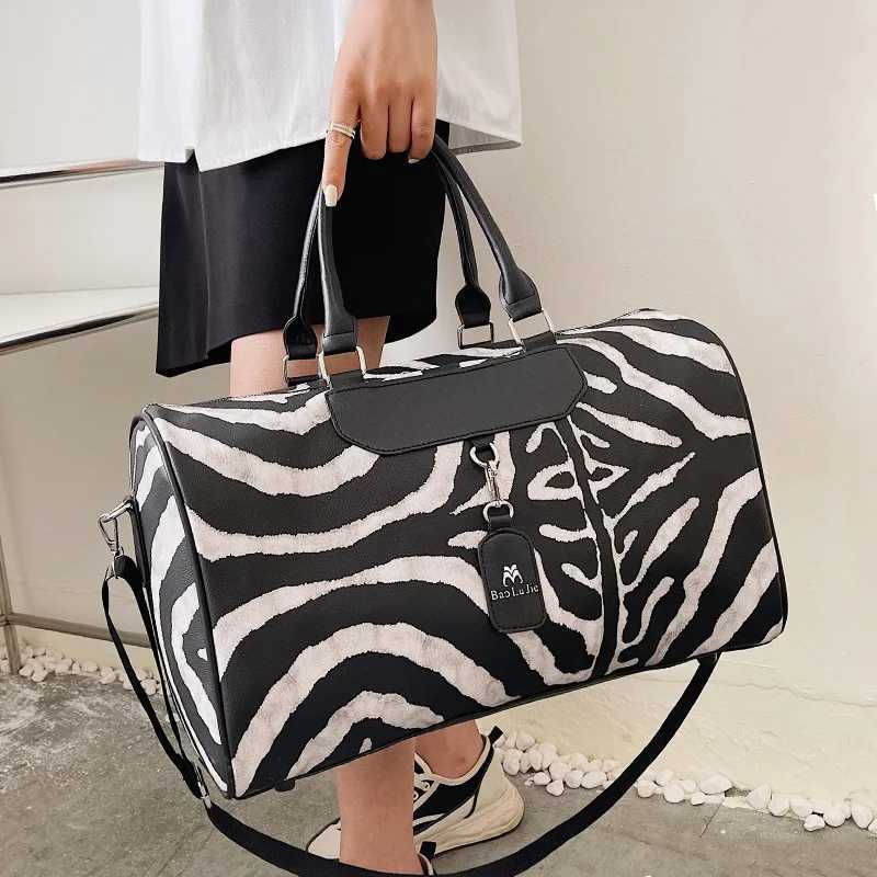 Wens Travel Totes Bag Zebra Cow Pattern Gym Duffle Fi Sports Fitness Casual Yoga Lage Handbag Shoder Bag Baggage Y251209