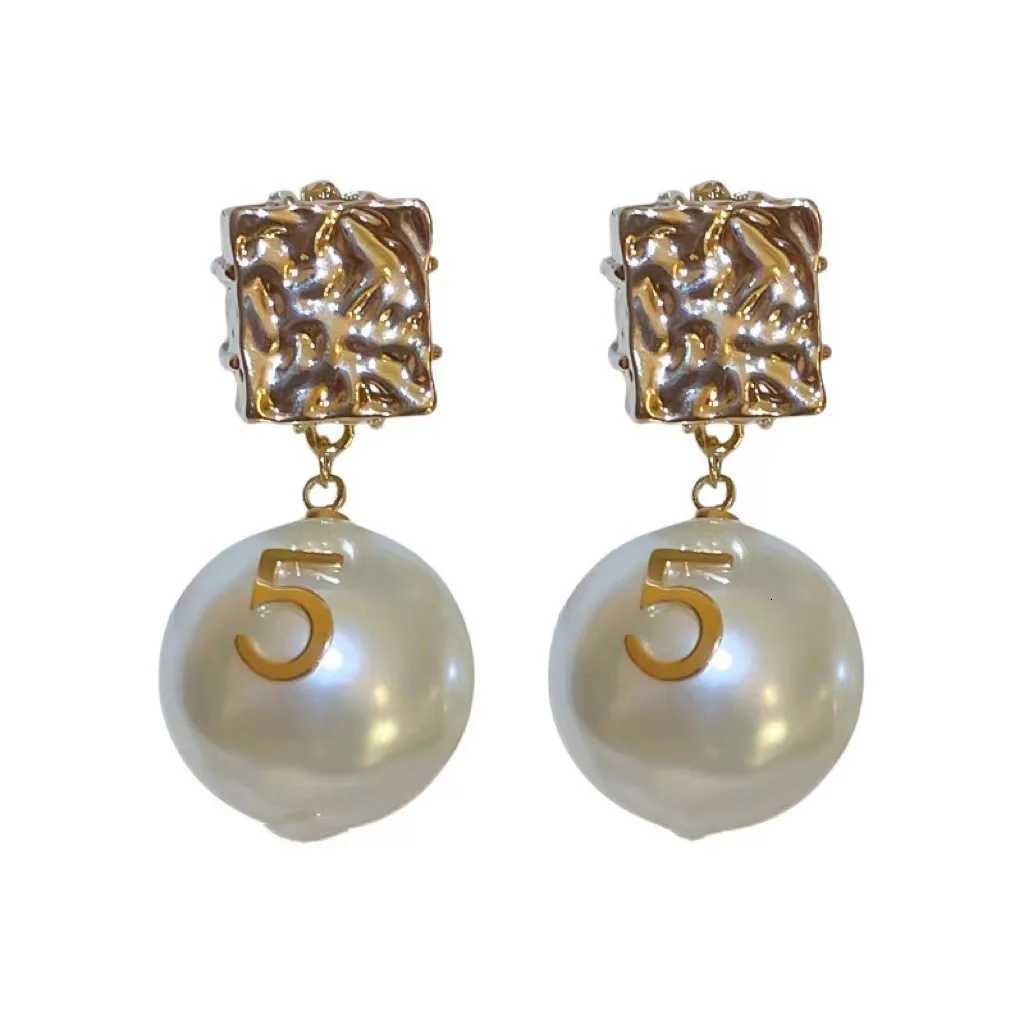 Block 5 Pearl Earrings elegant wens earrings luxury quty jewelry Hanging CC style earrings Y251210