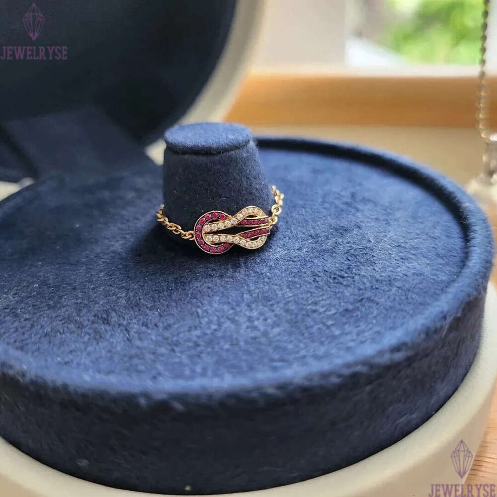 Top grade 2025 summer autumn newest classic twist designer ring for women girls nature red stone crystal 18k rose gold diamond zircon link chain rings