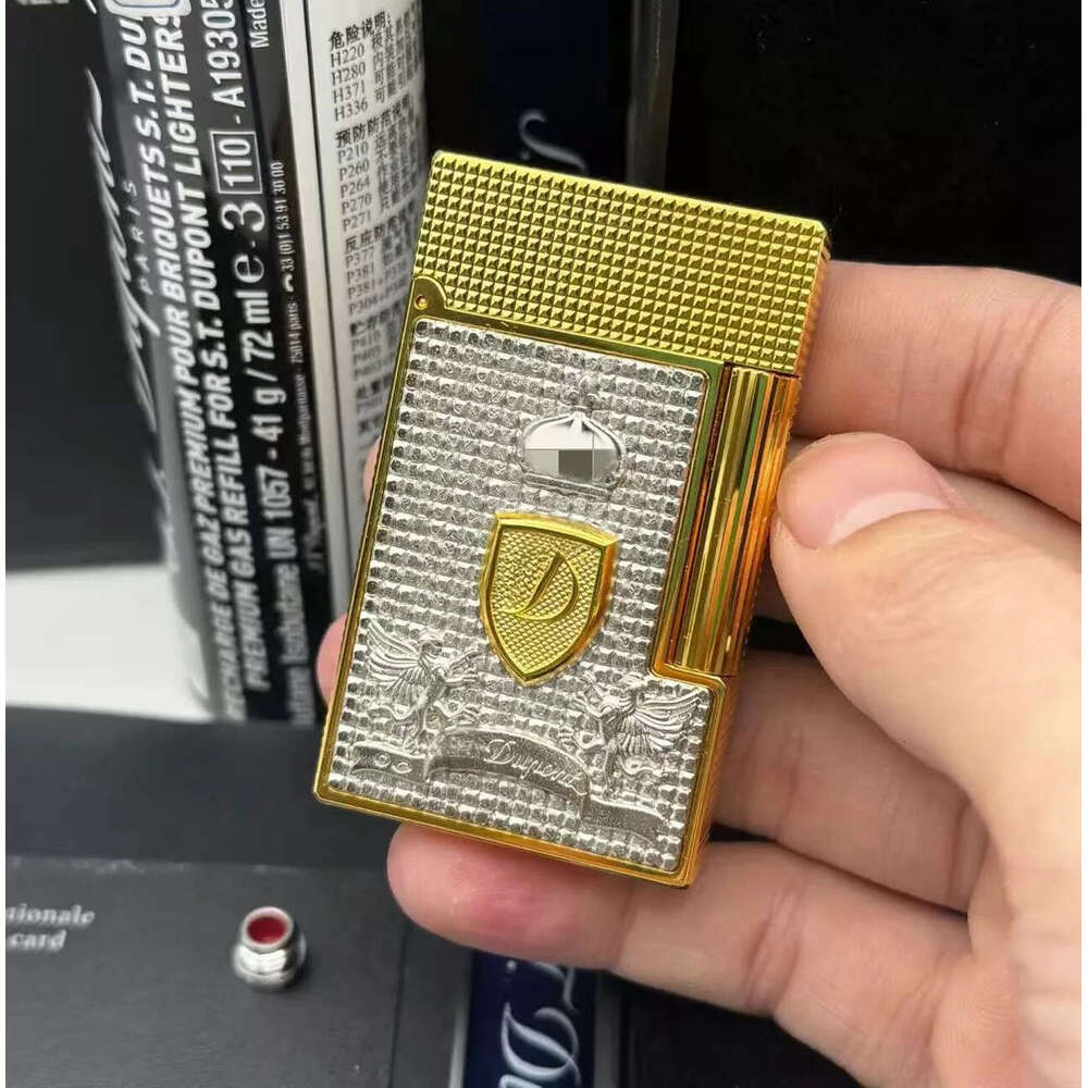 Refillable Brand Pure Copper Luxurious Red Lacquer Loud Ping Sound, Gold Gradient 70Th Limited Lighter Collection High-Quality