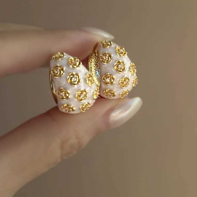 Retro White Rose wer Paved Hoop Earrings For Wen 2025 New Elegant Drip Oil wer Earrings Jewelry Bijoux Gift Y251210