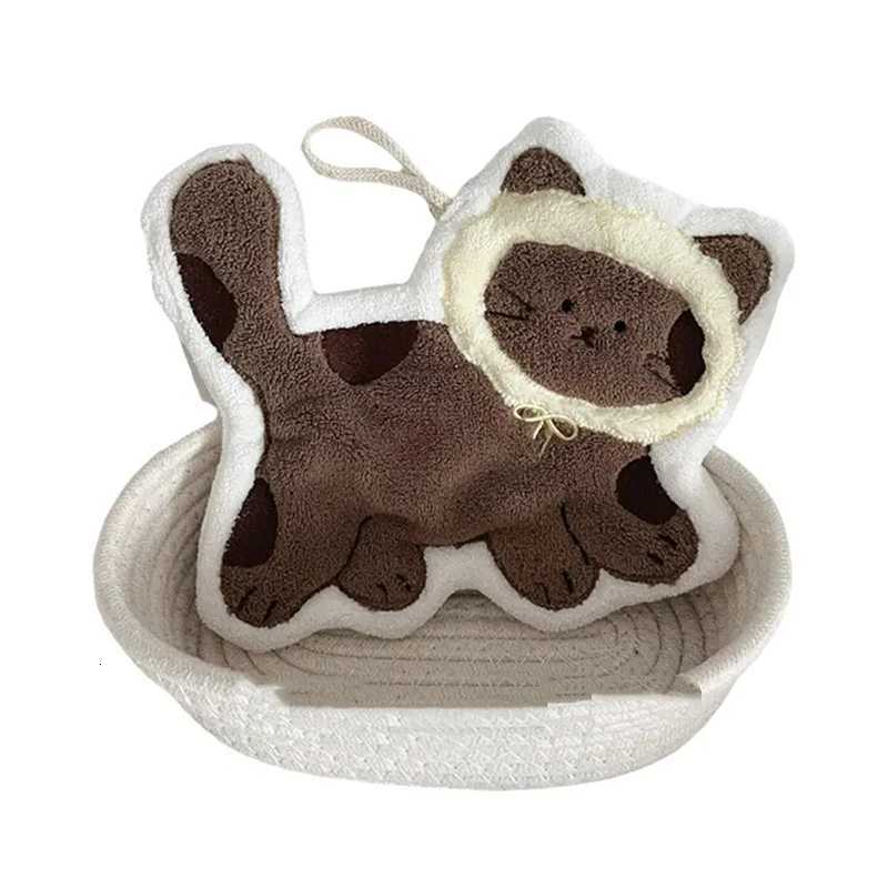 Creative Cartoon Hand Towel Double-Layer Thick Quick Drying Simple Pattern Multi-functional Bathroom Kitchen Travel 1Pc C251210