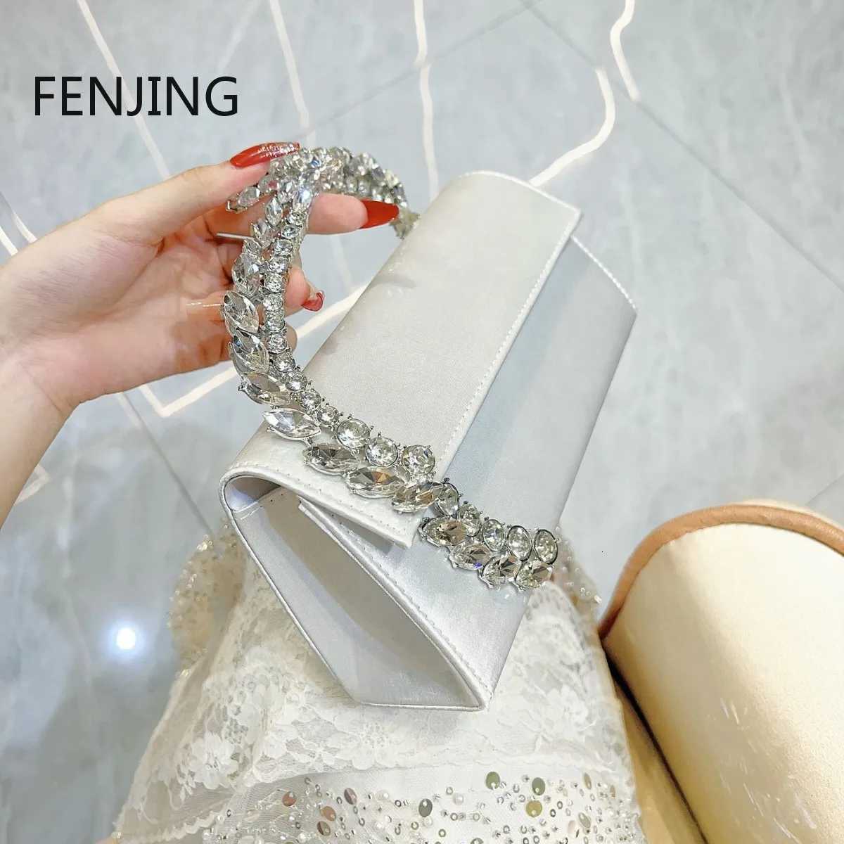 Luxury Satin Metal Handheld Women Handbag Crystal Shiny Rhinestones Diamond Evening Bags Wedding Party Clutch Purse Shoulder Bag K251210