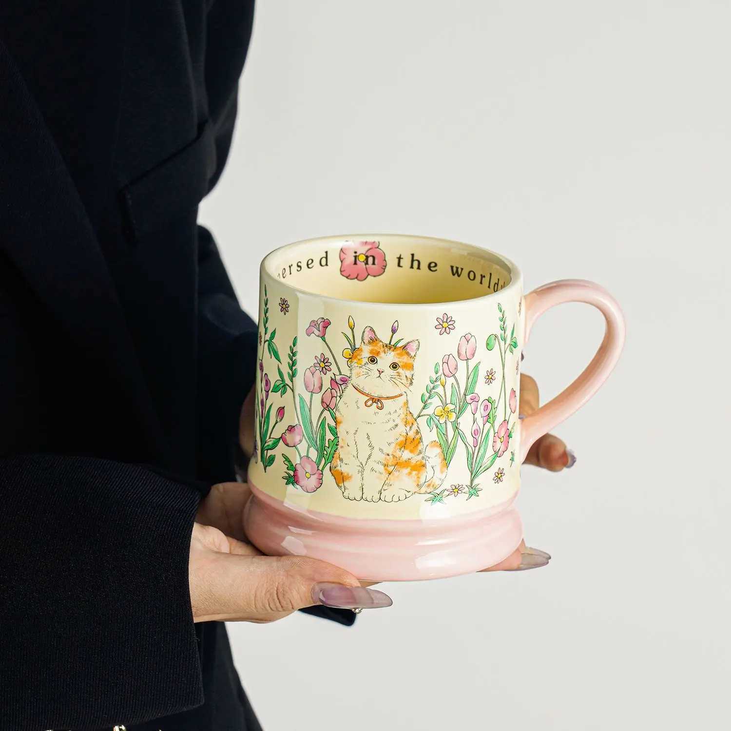 Cute Cat Ceramic Mug Amidst Flowers Design Inspired Office Coffee Mugs High-value Couple Tea Cup Holiday Gift Kawaii Cup C251210