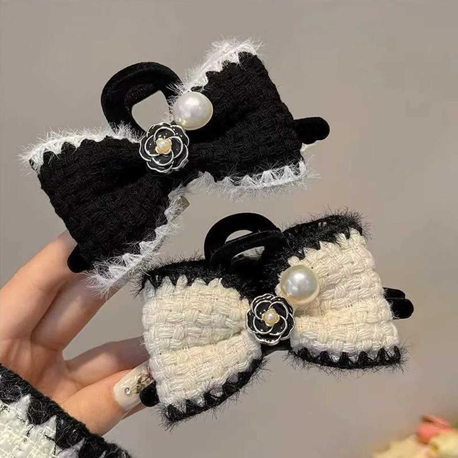 1pc lia Black and White Knitted Bow Hairpin Fem Back of Updo Hair Scrah Clip Fl Pearl Shark Clip Heaear Y251210